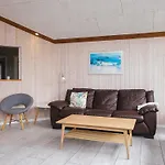 Holiday home 4 Star Holiday Home In Oksbol