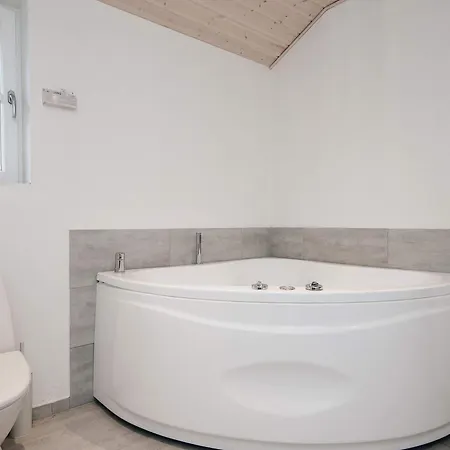 4 Star Holiday Home In Oksbol