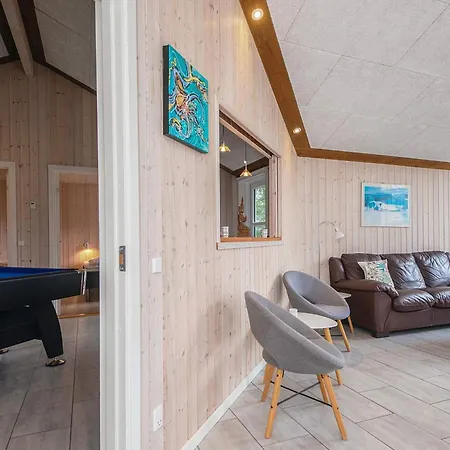 4 Star In Holiday home *