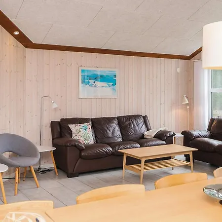 4 Star In Oksbøl