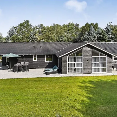 4 Star In Oksbøl